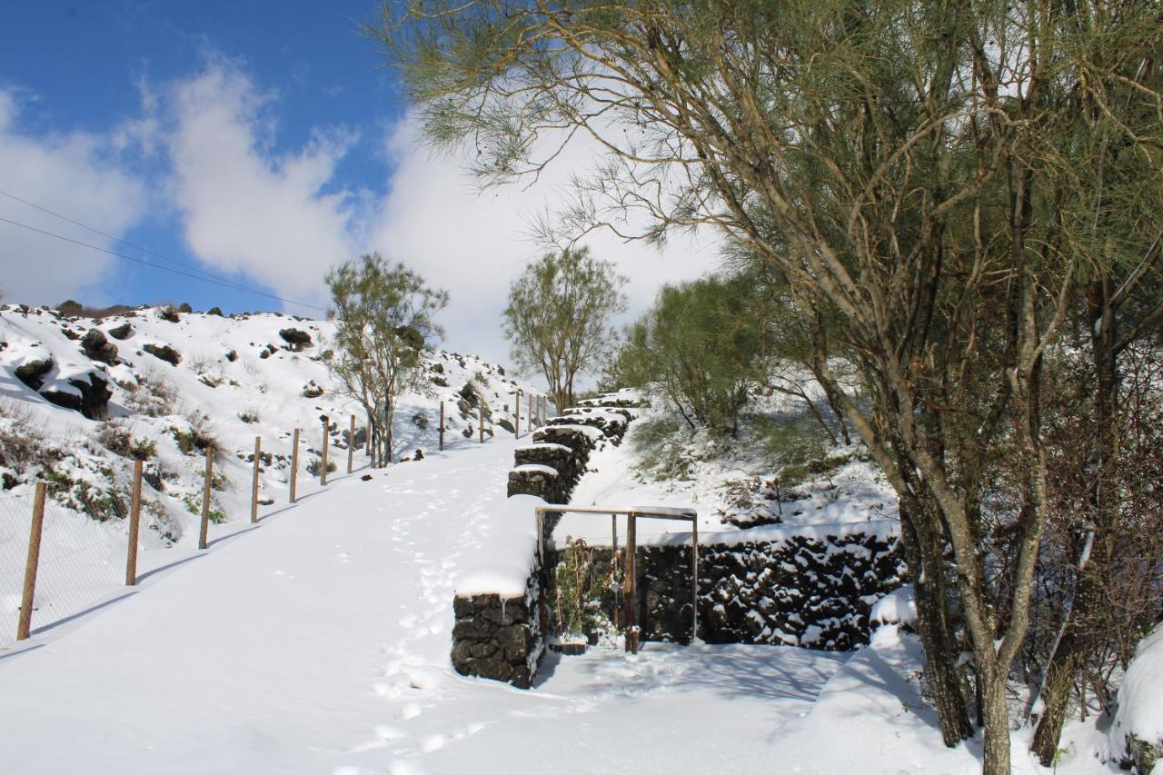 Matilde'S Chalet Etna Nature House Nicolosi Exterior foto
